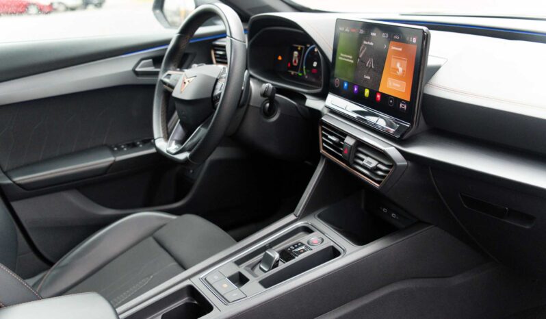 
								Cupra Formentor full									