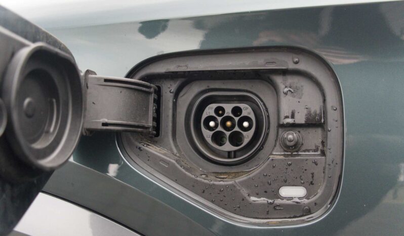 
								Cupra Formentor full									