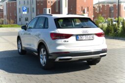 
										Audi Q3 full									