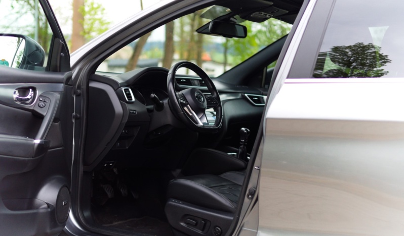 Nissan Qashqai full
