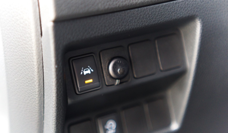 Nissan Qashqai full