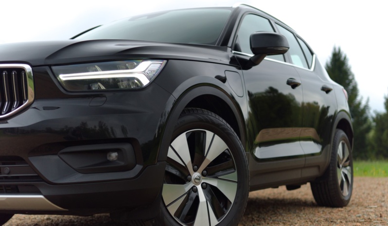 Volvo XC40 full