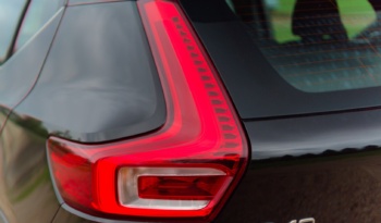 Volvo XC40 full