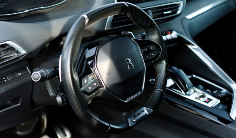 Peugeot 3008 full