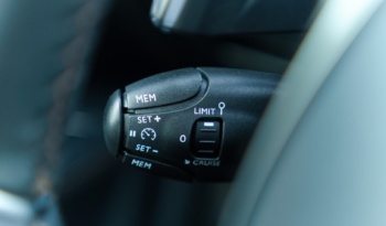 Peugeot 3008 full