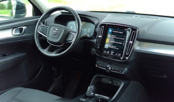 Volvo XC40 full