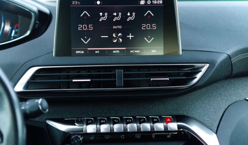 Peugeot 3008 full