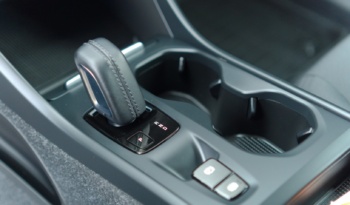Volvo XC40 full