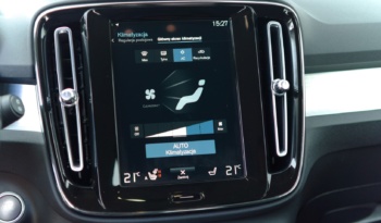 Volvo XC40 full
