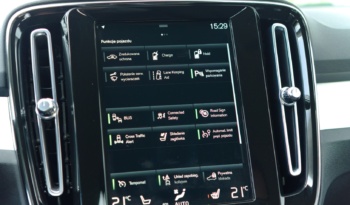 Volvo XC40 full