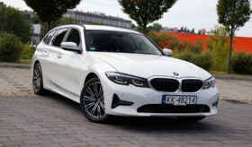 BMW 330e
