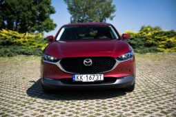 
										Mazda CX-30 full									