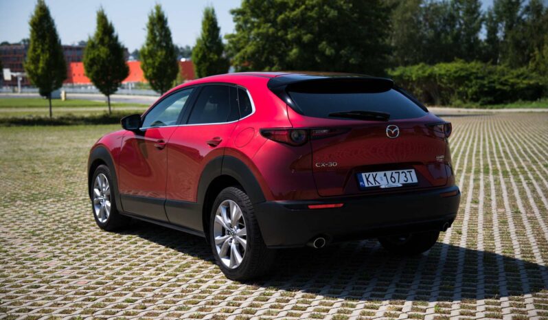 
								Mazda CX-30 full									