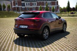 
										Mazda CX-30 full									