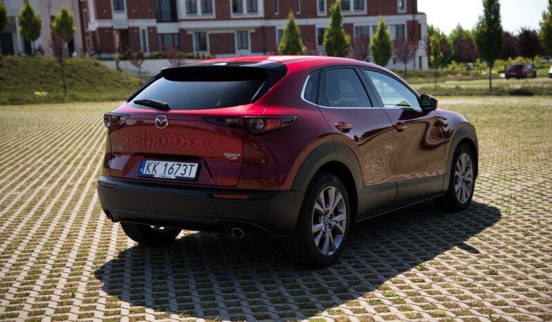 
								Mazda CX-30 full									