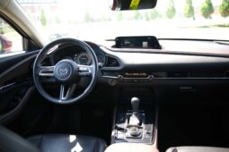 
										Mazda CX-30 full									