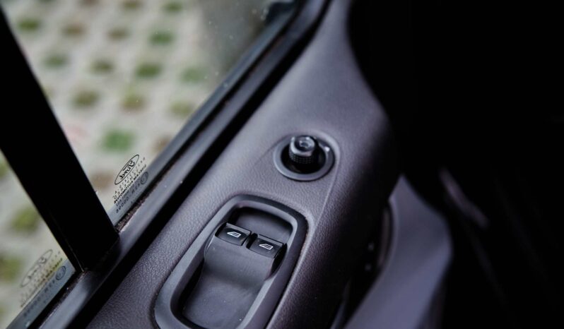 
								Ford Transit Custom full									